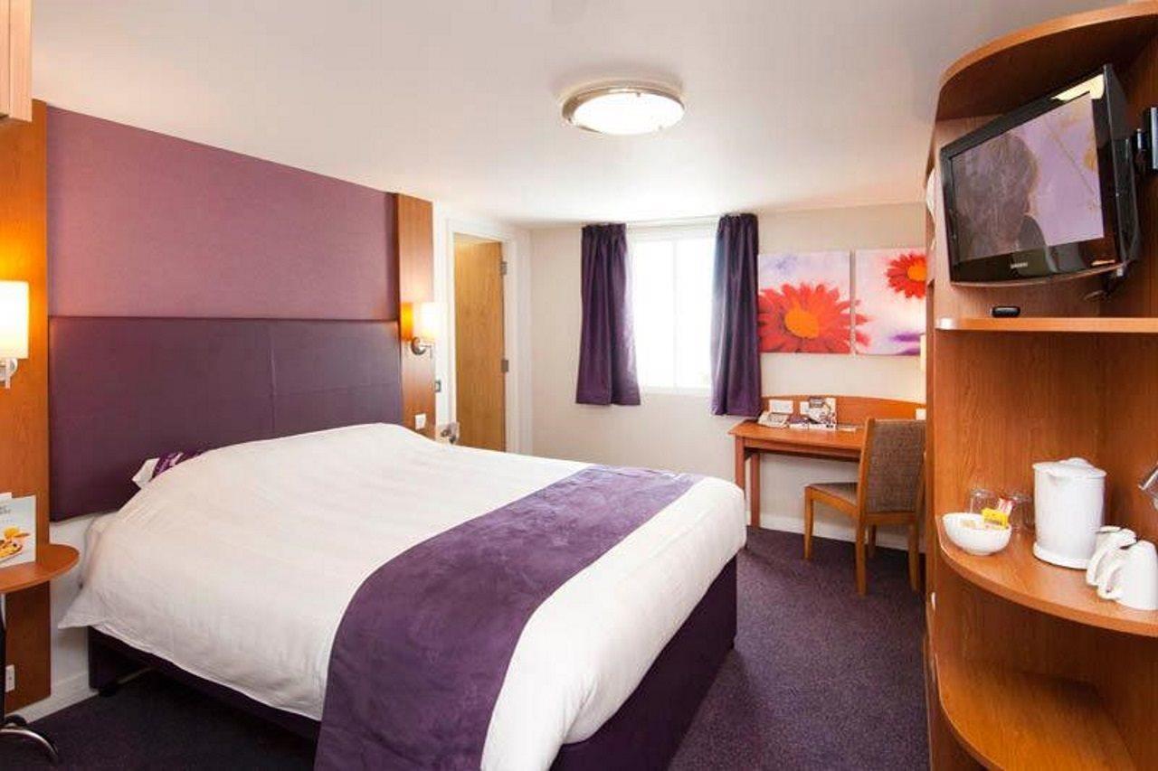 Premier Inn West Bromwich Central المظهر الخارجي الصورة